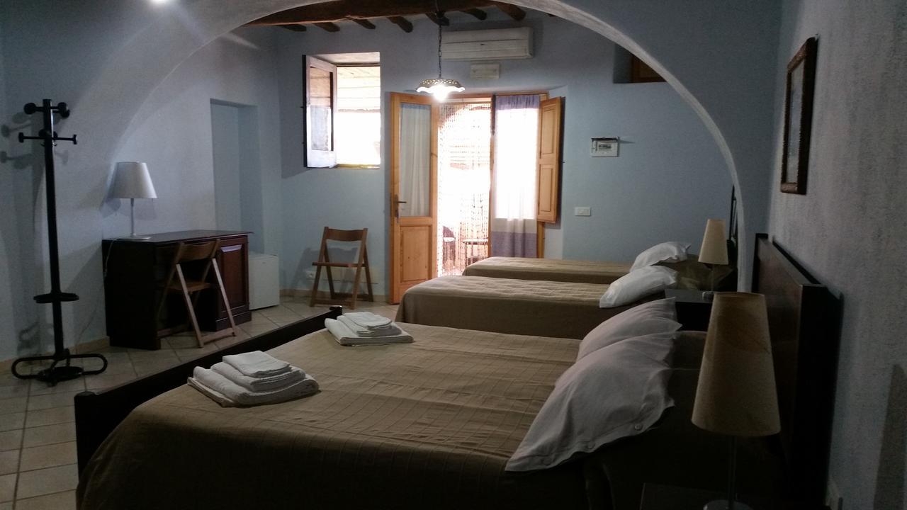 Albergo Seaside Leni Exterior photo